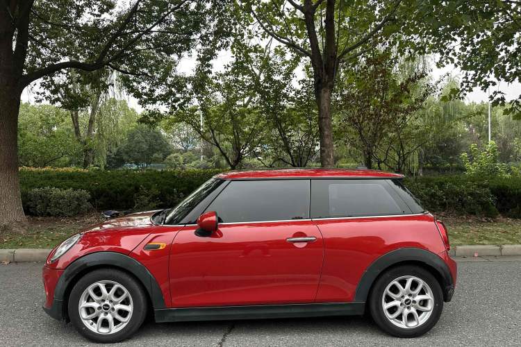 Used  MINI 2014 1.2T ONE+
