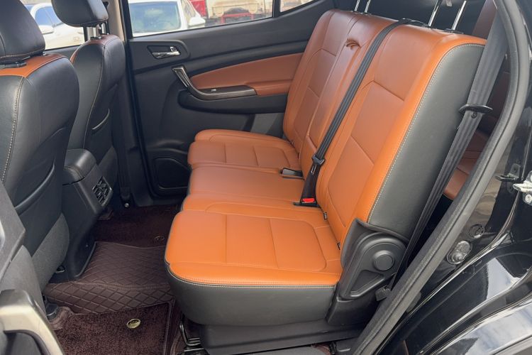 Used Oshan CX70 2017 CX70T 1.5T Manual High-Performance Edition
