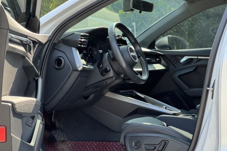 Used Audi A3 2021 Sportback 35 TFSI Fashionable Sports Model
