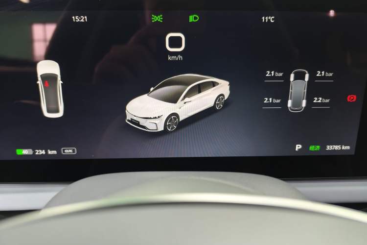 Used VOYAH PASSION 2023 Four-Wheel Drive Standard Edition