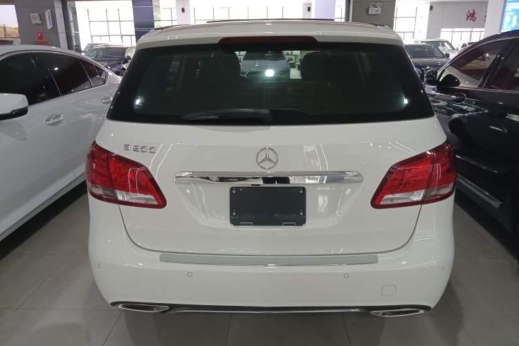 Used Mercedes-Benz B-Class 2015 B 200 Sport Edition
