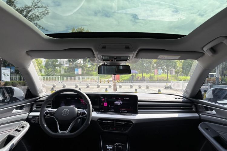 Used Volkswagen Lamando 2023 Lavida L 280TSI DSG Cool & Spicy Edition
