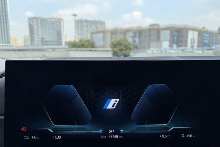 Used BMW i3 2022 eDrive 35 L
