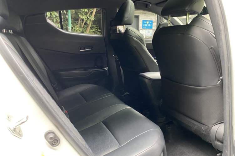 Used Toyota C-HR 2020 2.0L Leading Edition
