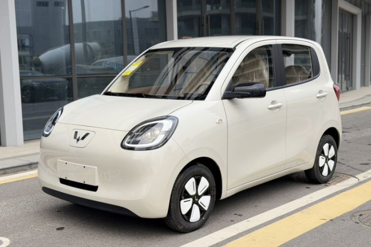 Used Wuling Hongguang MINIEV 2025 Four-Door Version Advanced Edition