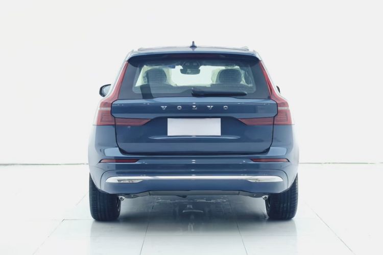 Used Volvo XC60 2026 B5 4x4 Smart Luxury Edition
