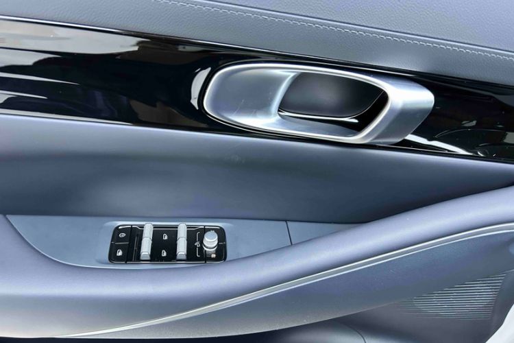 Used  E5 2024 530km Long-Range Version