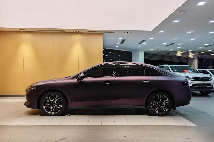 Used Roewe D7 2023 DMH 125km Excellence Edition
