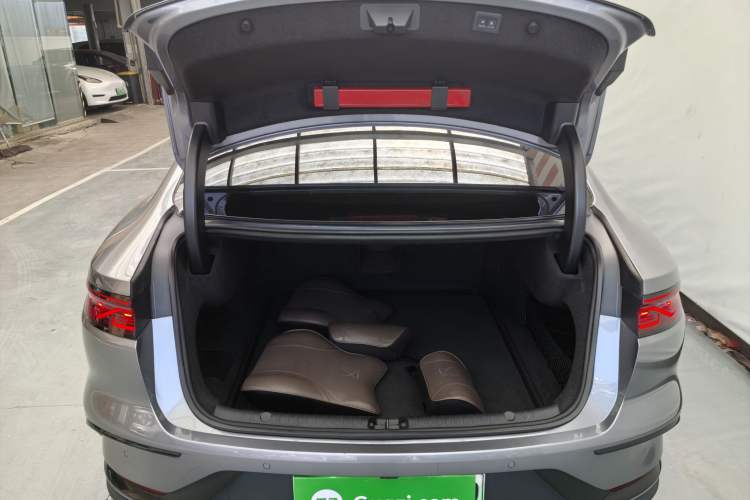 Used BYD Han 2023 DM-i Champion Edition 121KM Prestige Model
