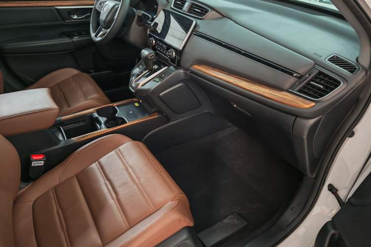 Used Honda CR-V 2021 240TURBO CVT 2WD Fashion Edition
