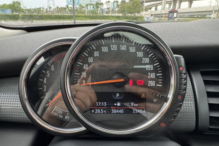 Used  MINI 2015 1.5T COOPER Fun Five-Door Edition
