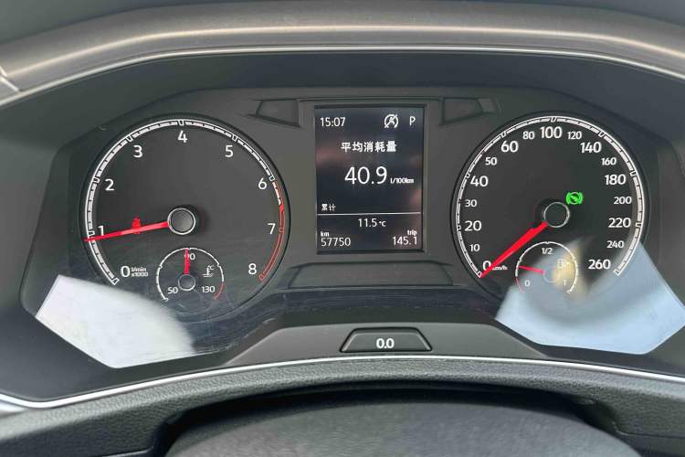 Used Volkswagen T-ROC 2020 280TSI DSG Two-Wheel-Drive Elite Version
