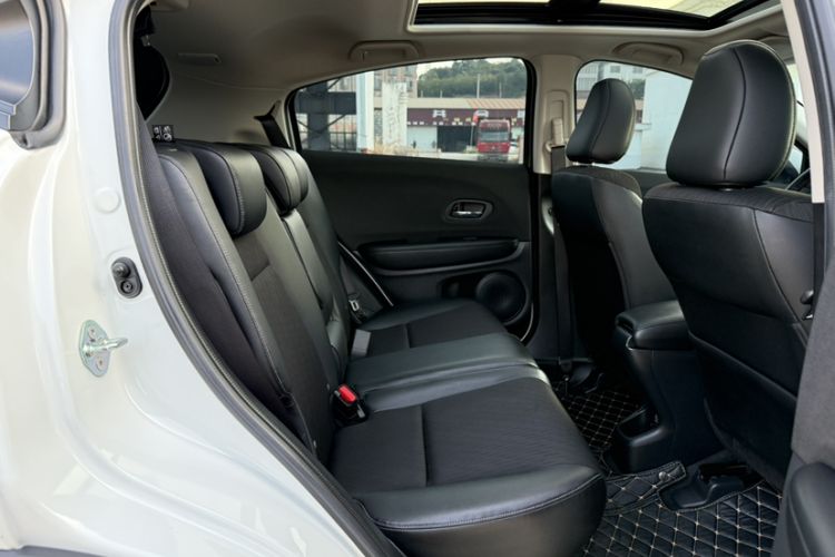 Used Honda Vezel 2020 1.5L CVT Pioneer Edition