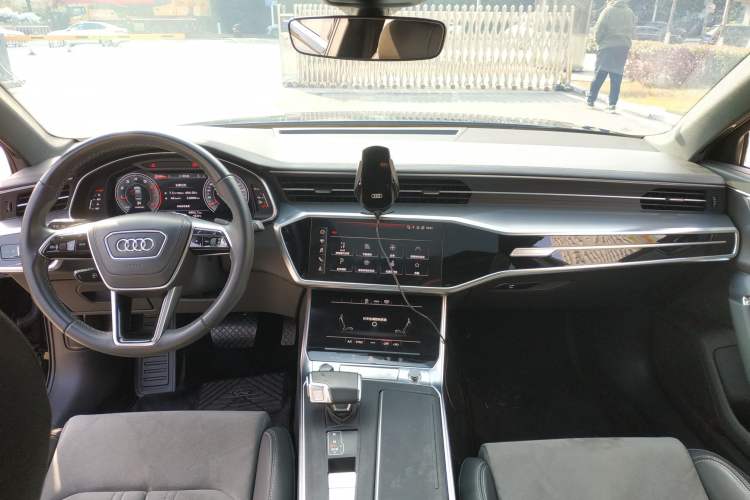 Used Audi A6L 2024 40 TFSI Luxury Dynamic Edition
