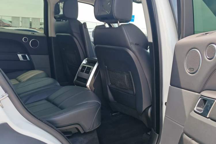 Used Land Rover Range Rover Sport 2016 3.0 SDV6 HSE