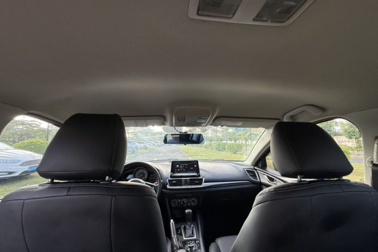 Used Mazda Mazda 3 Axela 2017 Sedan 1.5L Automatic Comfort Model Emission Standard China V
