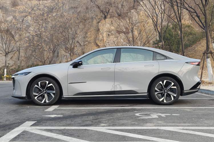 Used Mazda EZ-6 2024 Pure Electric 600 ZhiZun Edition