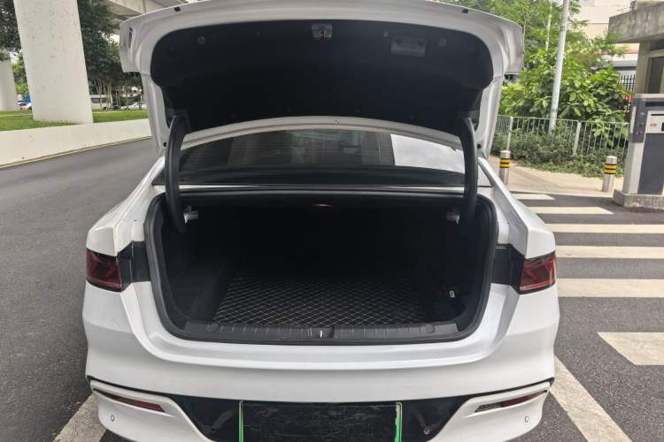 Used BYD Qin PLUS 2021 DM-i 55KM Flagship Model
