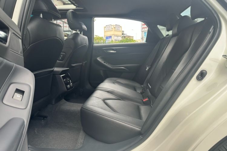 Used Toyota Avalon 2019 2.0L XLE Premium Edition China VI
