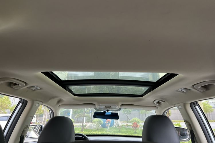 Used Geely Auto Emgrand X7 Sport 2018 1.8TD Automatic Two-Wheel Drive Smart Connect 4G Internet Edition
