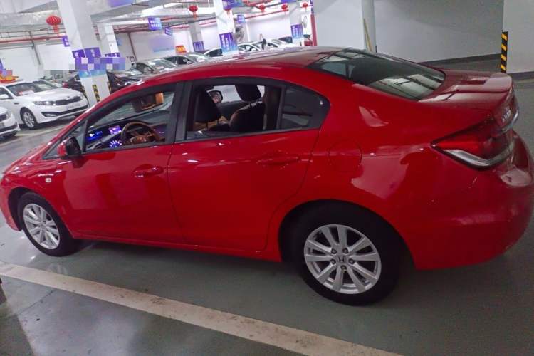 Used Honda Civic 2014 1.8L Automatic Classic Edition
