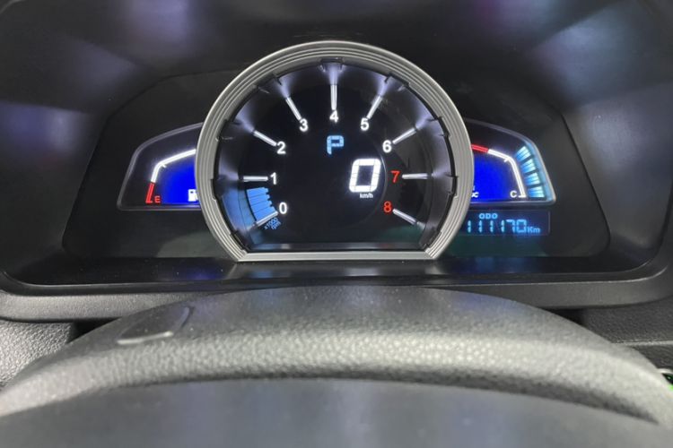 Used Luxgen U6 SUV 2014 2.0T ZhiZun Model
