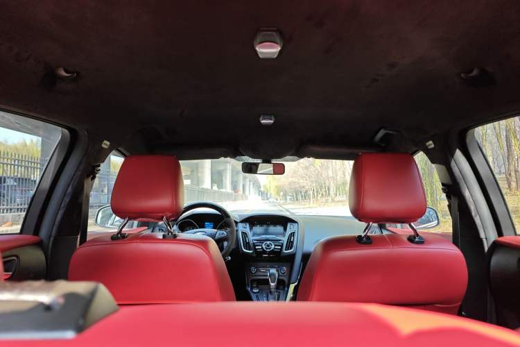 Used Ford Focus 2017 Hatchback 1.6L Automatic Comfort Plus SmartDrive Edition