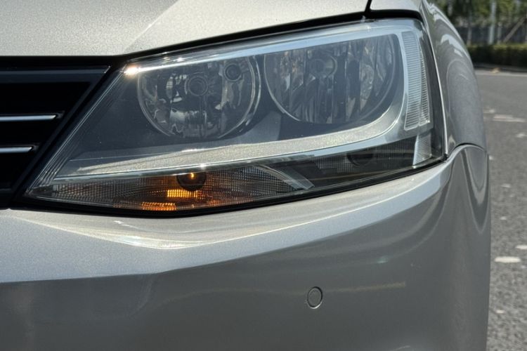 Used Volkswagen Sagitar 2014 Revised Version 1.4TSI Manual Luxury Edition
