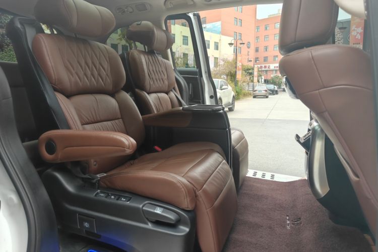 Used Honda Elysion 2019 2.0L Hybrid Supreme Edition
