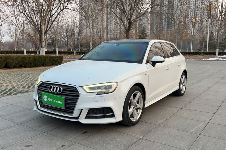 Used Audi A3 2019 Sportback 35 TFSI Fashion Edition China VI Emission Standard