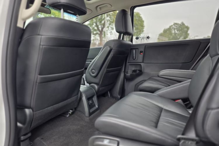 Used Honda Odyssey 2024 2.0L eHEV Sharp·Leading Edition