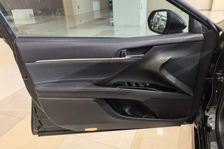 Used Toyota Camry 2019 Revised Version Dual-Engine 2.5 HG Luxury Edition