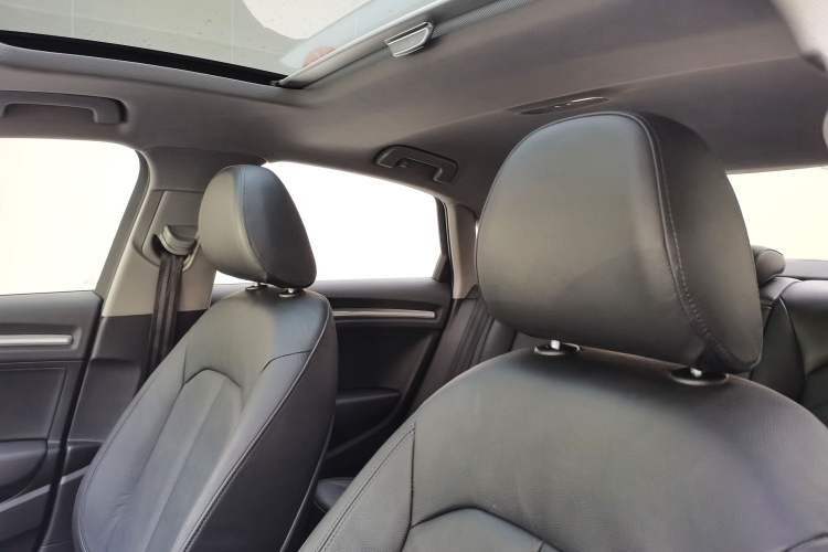 Used Audi A3 2019 Limousine 35 TFSI Style Version China V Emission Standard
