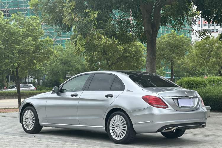 Used Mercedes-Benz C-Class 2015 Facelift C 200 L
