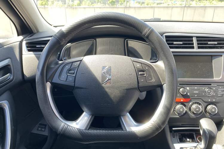 Used  5LS 2015 1.6T Style Edition THP160
