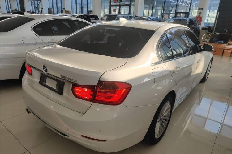 Used BMW 3 Series 2015 320Li Luxury Design Package Premium Edition
