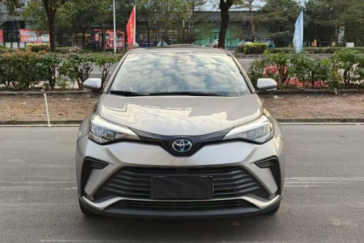Used Toyota IZOA 2021 Dual-Motor 2.0L Yi Xing Edition