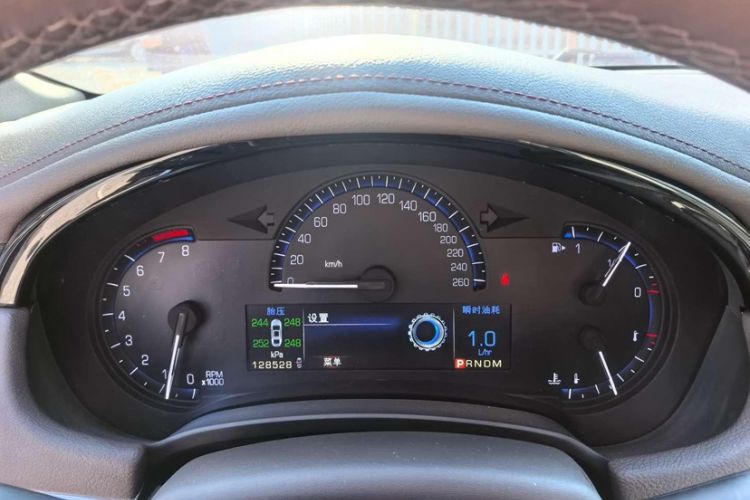 Used Cadillac XTS 2015 28T Comfort Model
