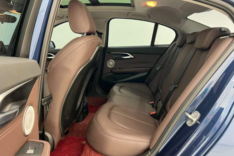 Used BMW 1 Series 2022 120i M Sport Night Edition
