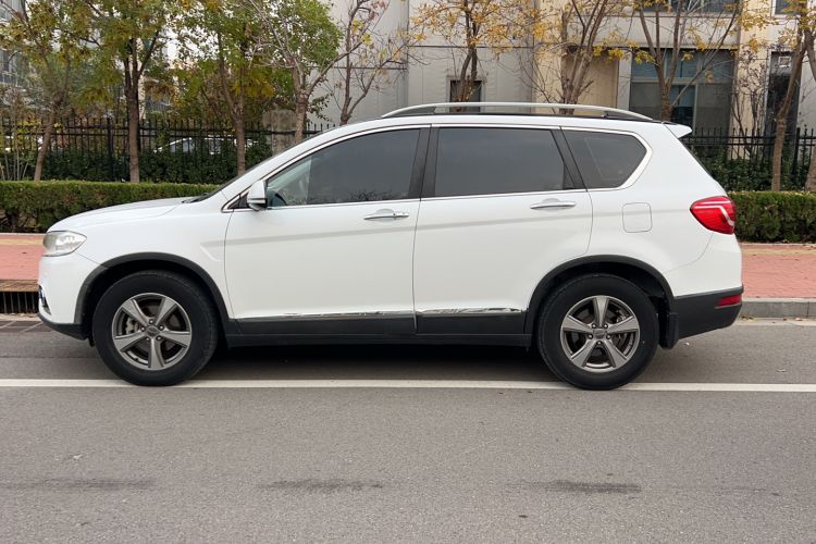 Used Haval H6 2015 Revised Version Sport Edition 1.5T Manual Transmission Two-Wheel Drive Elite Grade
