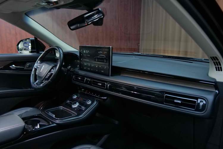 Used Lincoln Nautilus 2021 2.0T Four-Wheel Drive Luxury Edition
