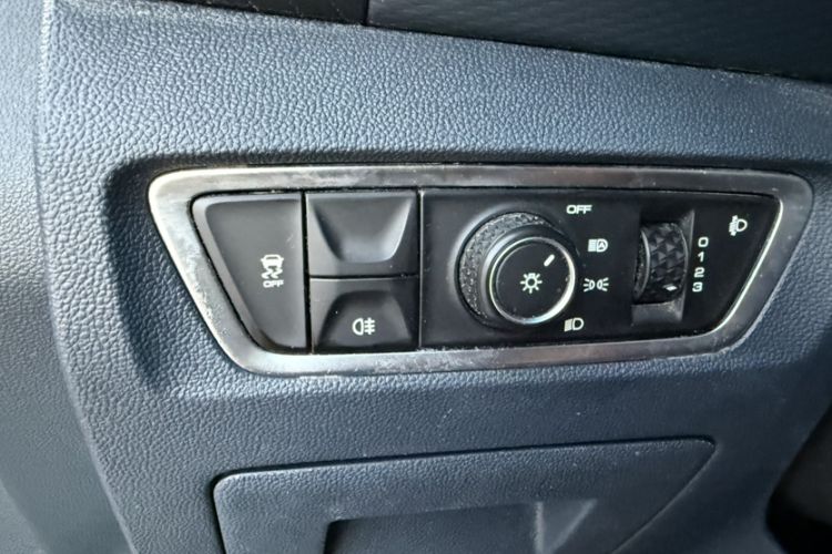 Used Baojun RM-5 2019 1.5T CVT 24-Hour Online Luxury Version 6 Seats
