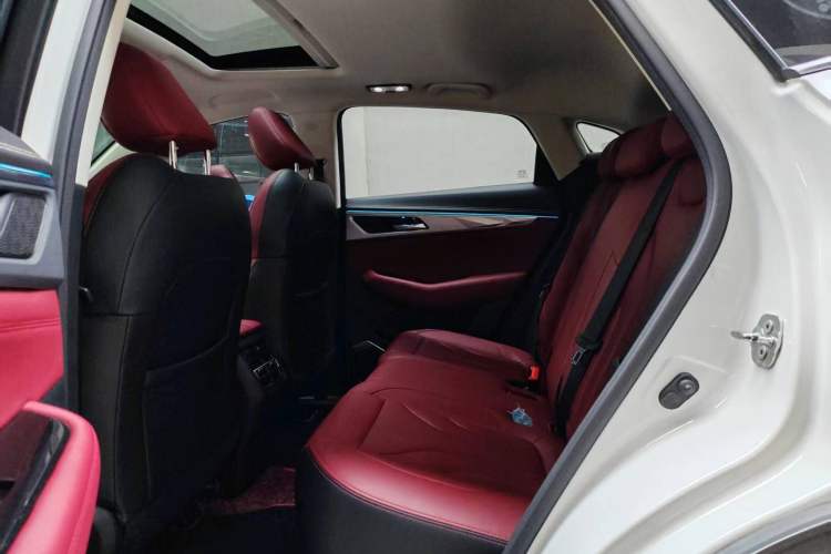 Used Changan CS85 COUPE 2019 1.5T DCT Dynamic Version China VI Standard
