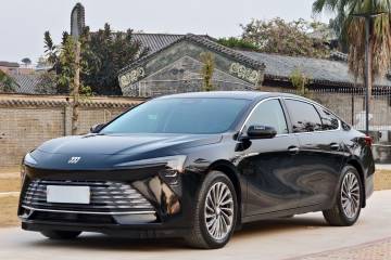 Used Buick LaCrosse 2023 28T Prestige Edition