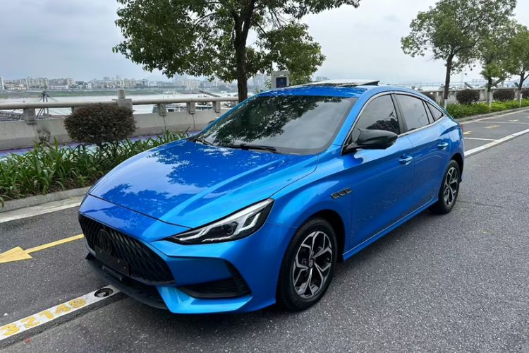 Used MG 5 2021 180 DVVT CVT Youthful Style Edition
