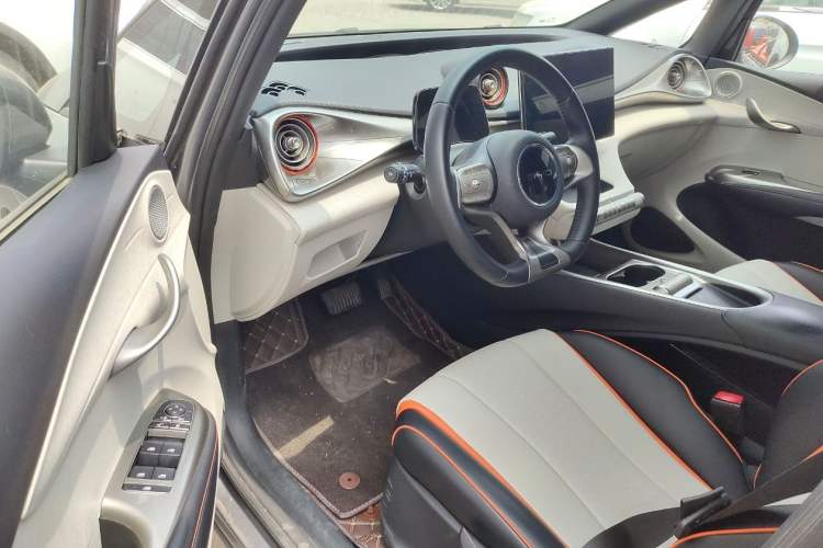 Used BYD Dolphin 2021 405 km Free Version
