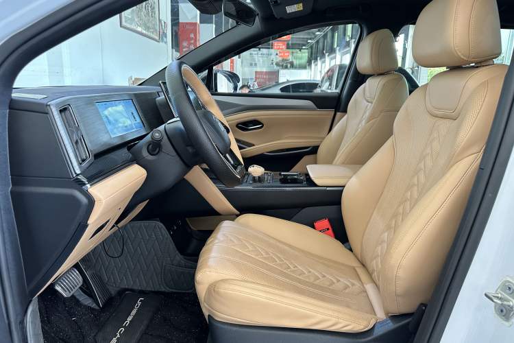 Used BYD Song L DM-i 2024 112 km Beyond Edition
