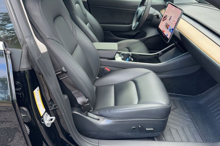 Used Tesla Model 3 2020 Revised Version Standard Range Rear-Wheel Drive – Upgraded Edition
