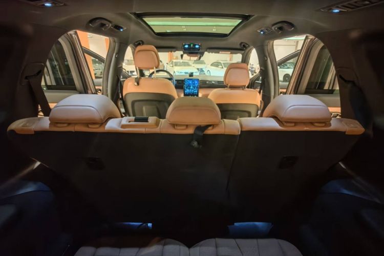 Used Nio ES8 2020 415 km Range 7-Seater Version
