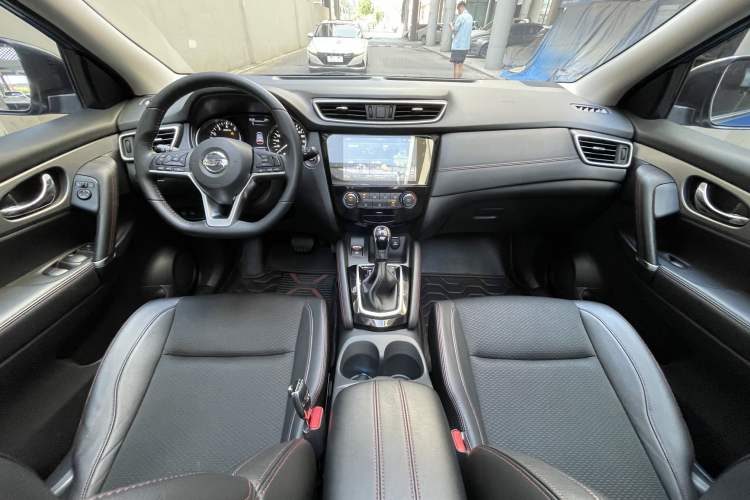 Used Nissan Qashqai 2019 2.0L CVT Luxury Edition
